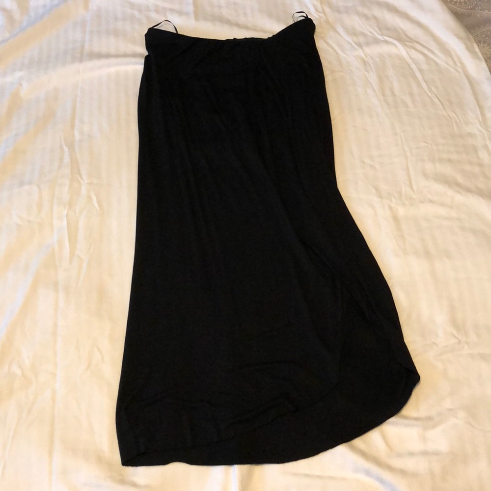Black skirt